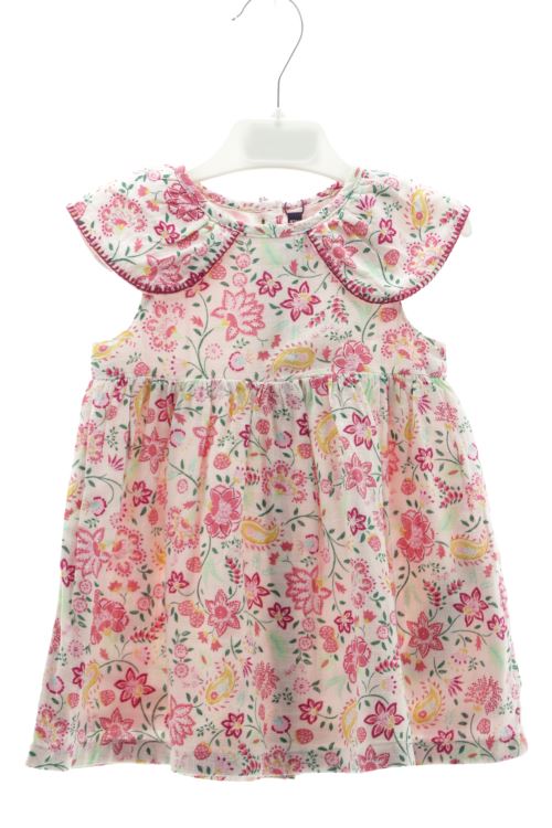 Aufwändiges Kleid