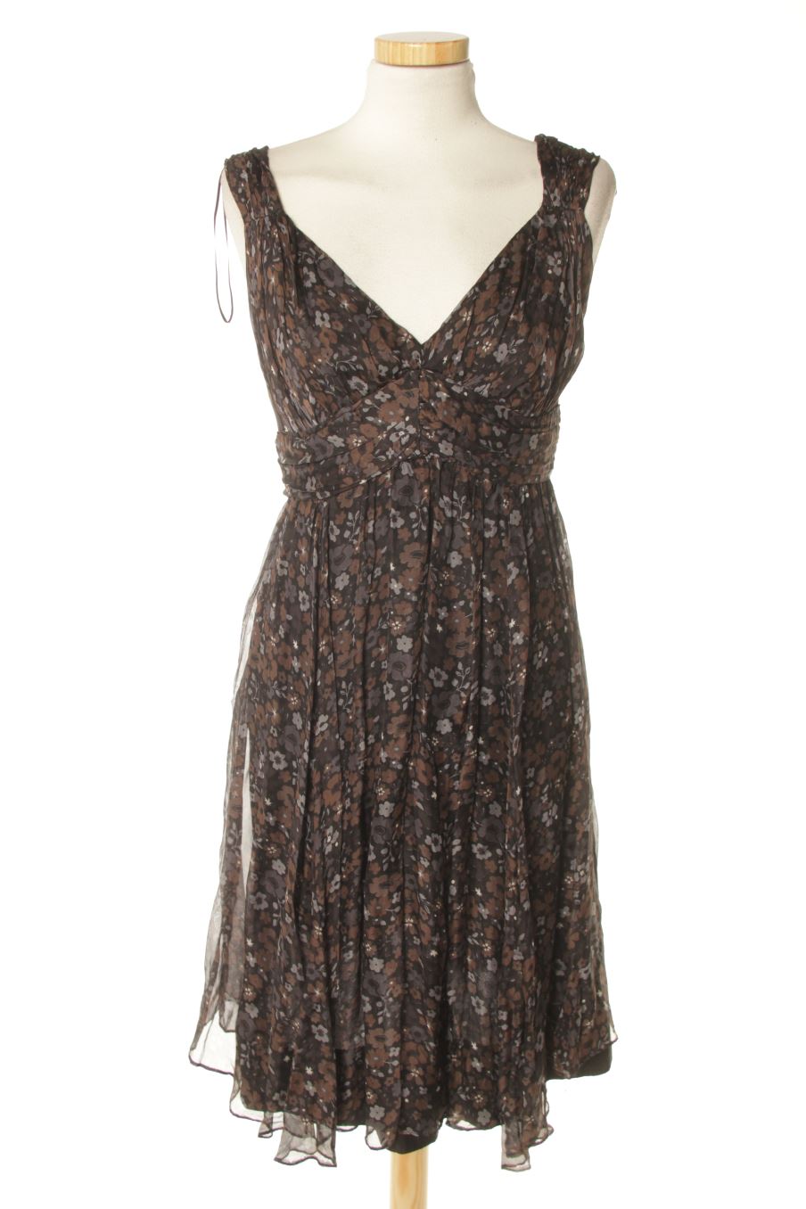 Robe casual Zara de la taille L, de couleur fleurs de soie
