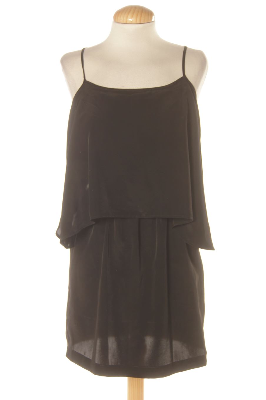 Robe casual H&M de la taille S, de couleur noir
