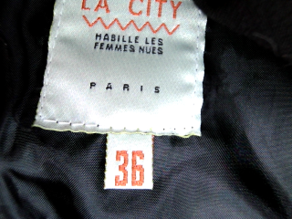 Jupe La City de la taille 36, de couleur noir