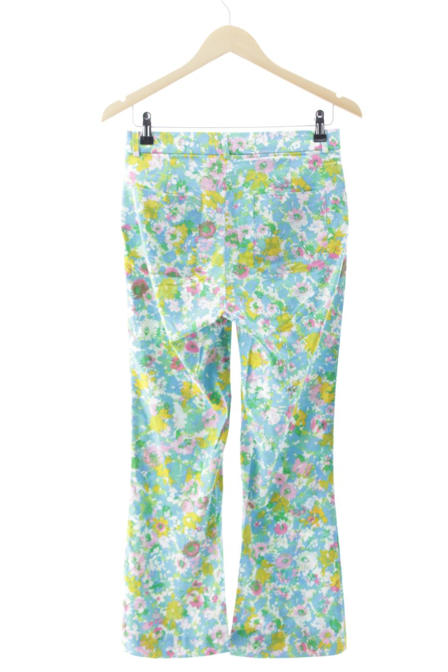 Pantalon Zara de la taille 36, de couleur fleurs