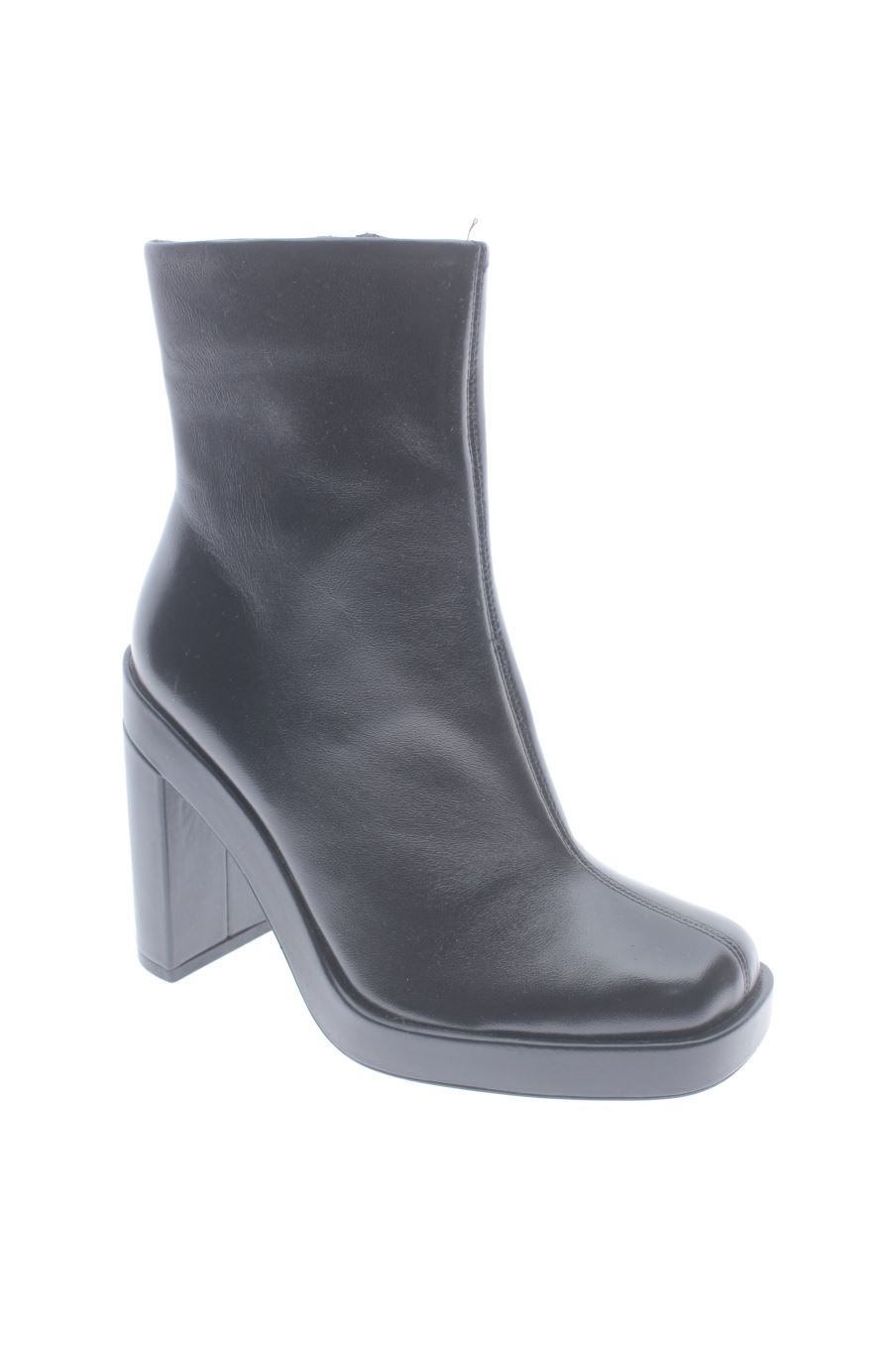 Botines de Zara de la talla 38, de color negro de
