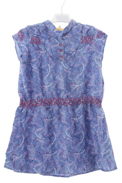 Aufwändiges Kleid