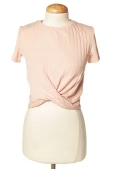 T-shirt S Bershka, photo 1 sur 2