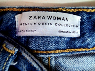 Vaquero de Zara de la talla 36, de color azul de ropa vaquera