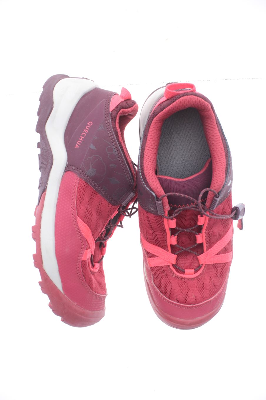 Zapatillas de Quechua (DECATHLON) de la talla 35