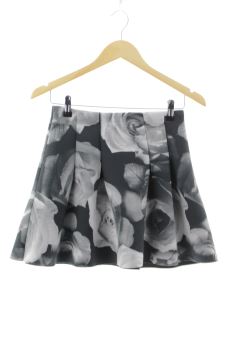 Falda S Pull & Bear, foto 1 de 2