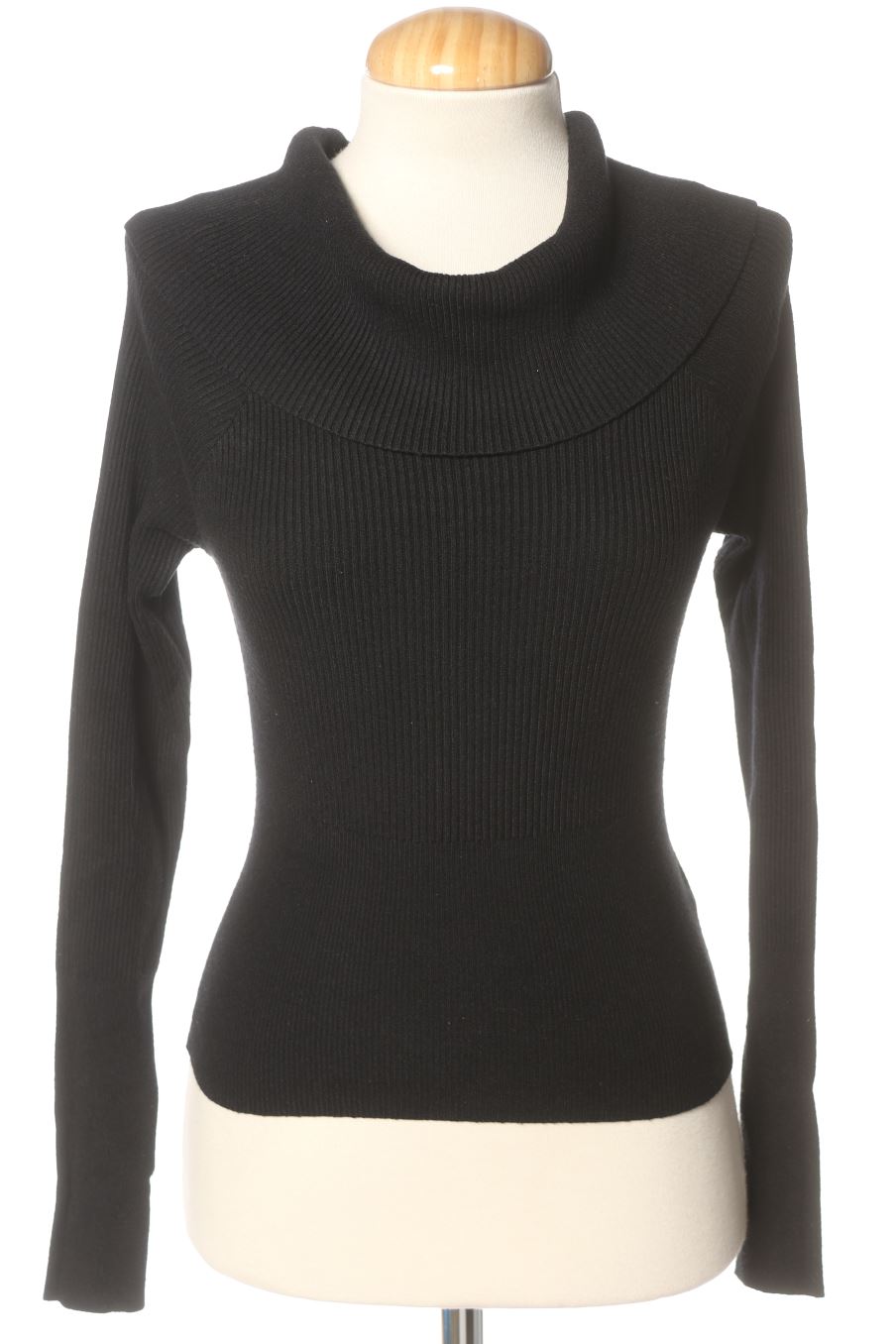 Pull PERCENTIL de la taille M, de couleur noir