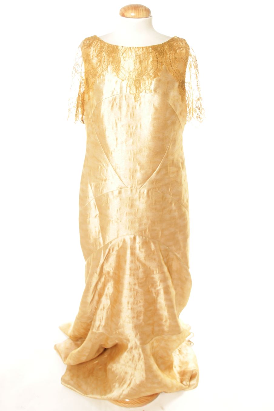 Robe MISURA COSTURA de la taille 42, de couleur moutarde