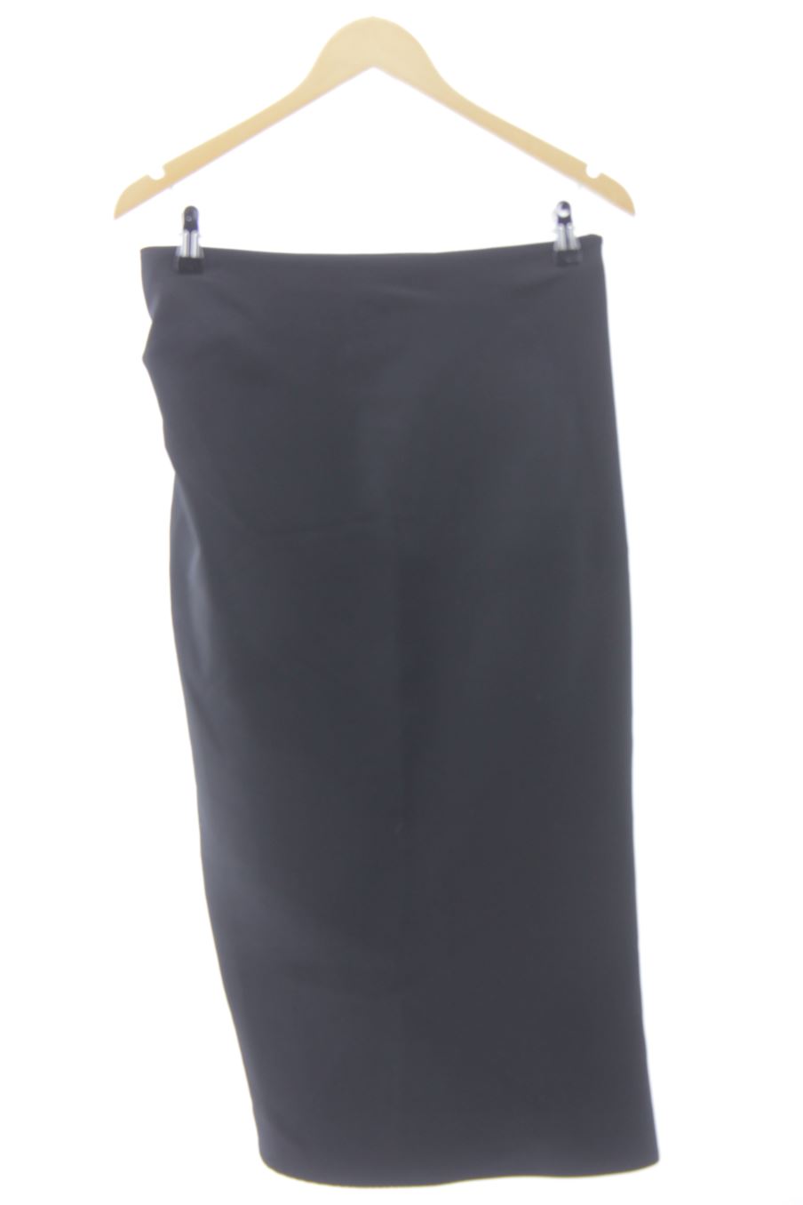 Falda de Zara de la talla M, de color negro