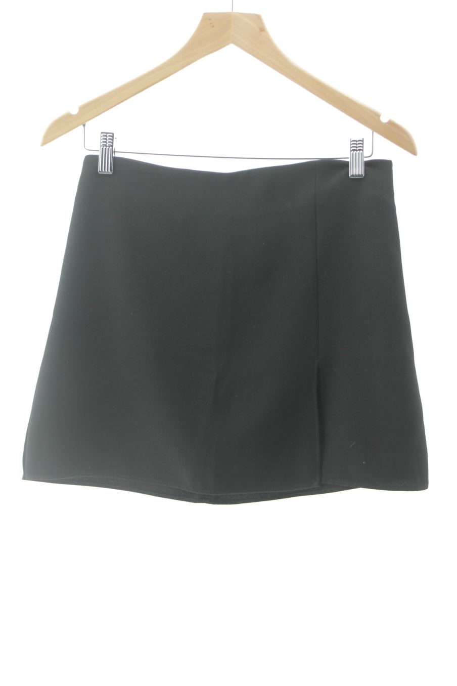 Jupe Zara de la taille XL, de couleur noir