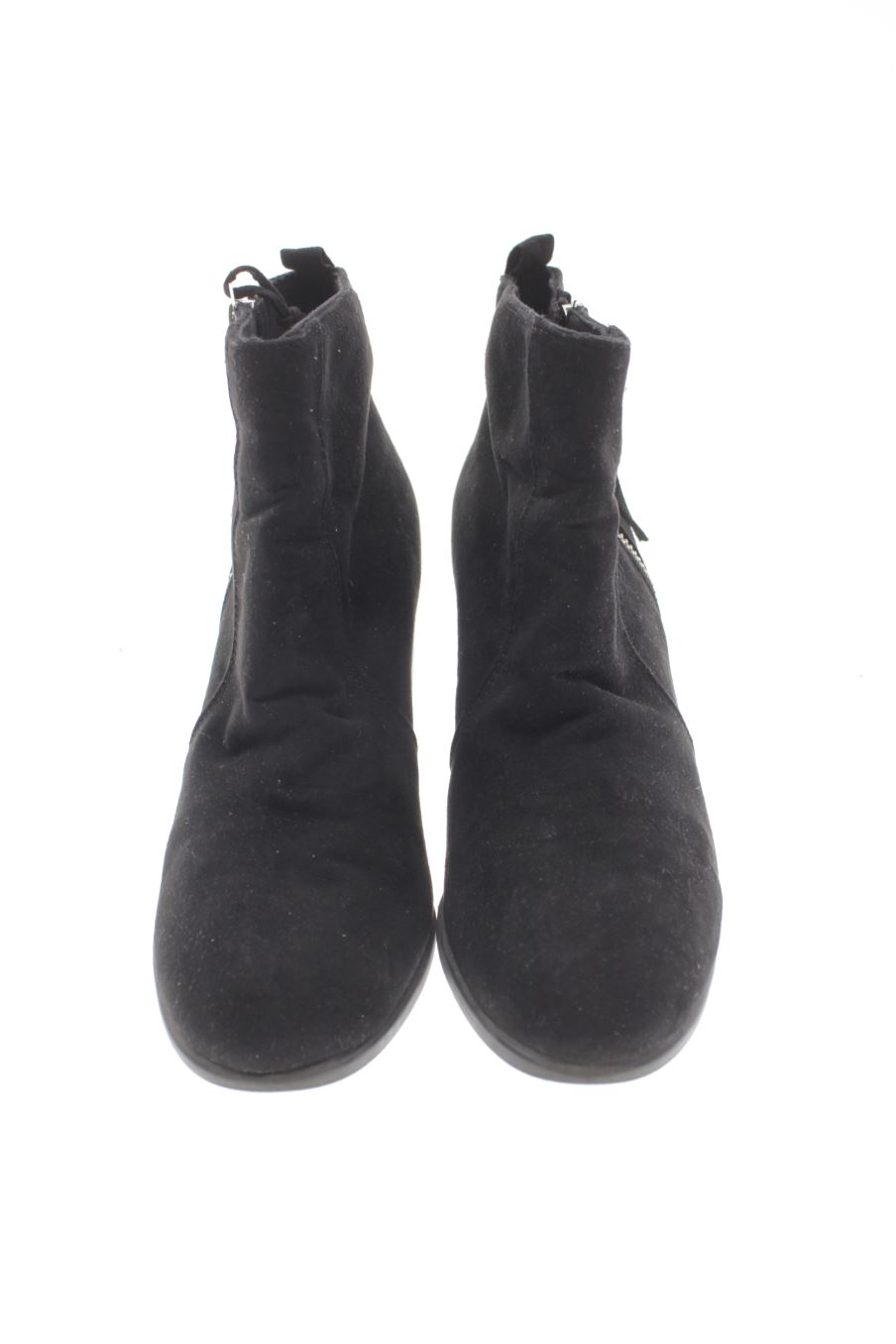 Botines de Bershka de la talla 38, de color negro de