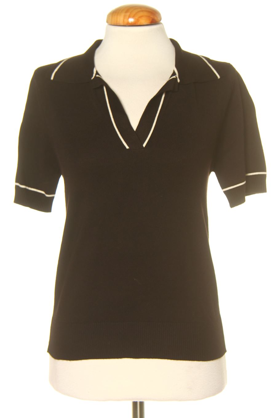 Pull Mango de la taille M, de couleur noir