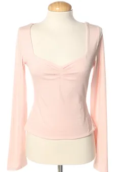 Blusa de manga larga M PERCENTIL, foto 1 de 2