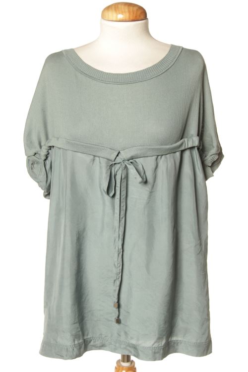 Blusa a maniche corte