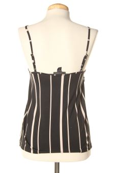 Aufwändiges Top XS Amisu