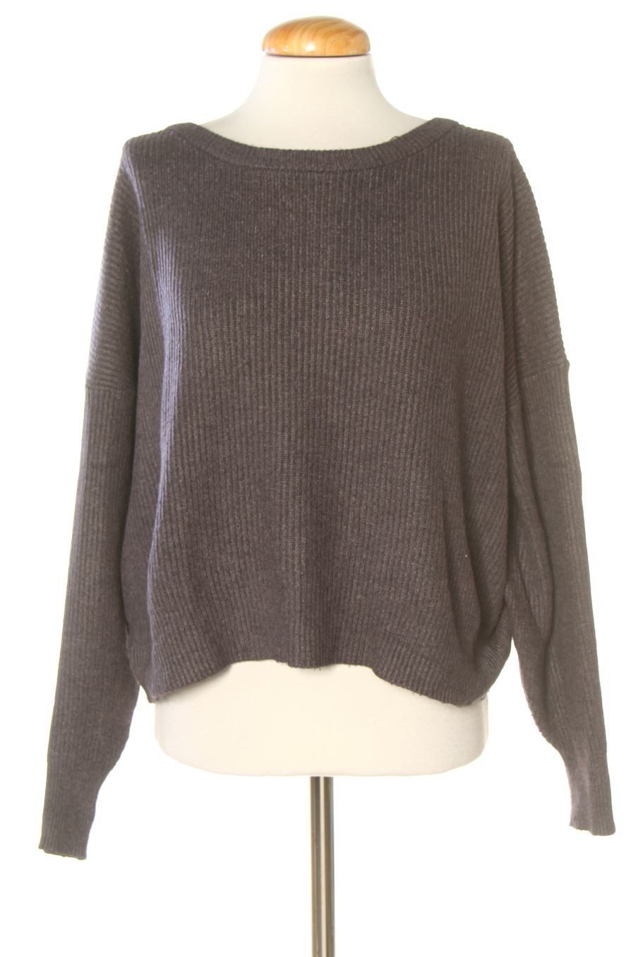 Pull Zara de la taille S, de couleur gris