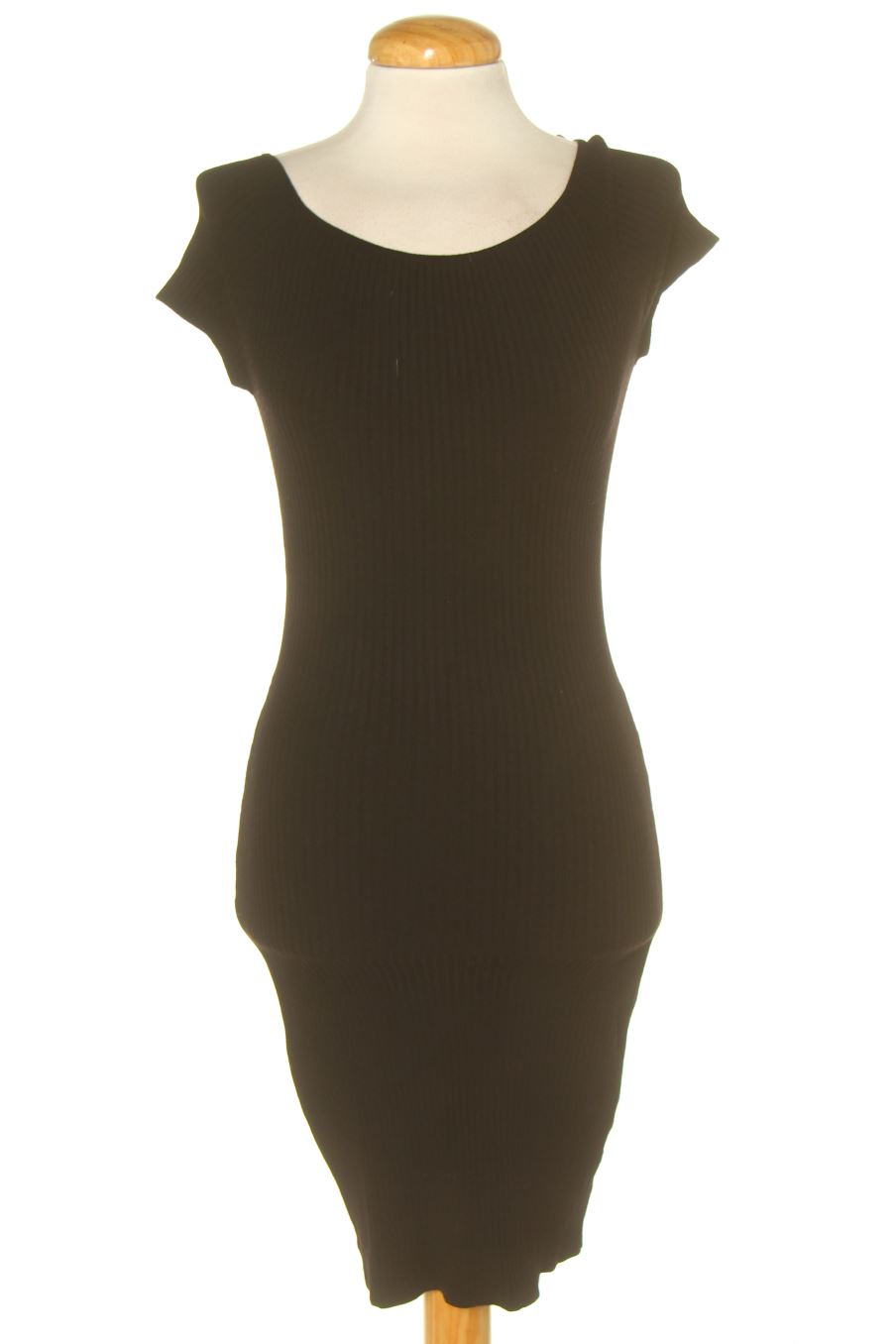 Robe casual H&M de la taille S, de couleur noir