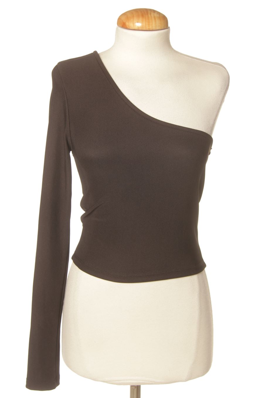 Top Stradivarius de la taille M, de couleur noir