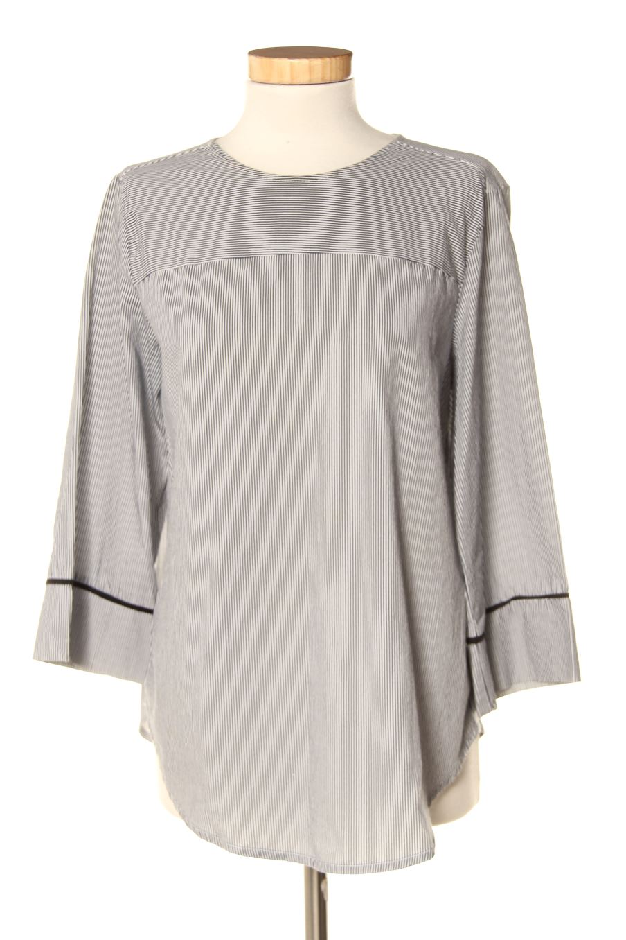 Blouse à manches longues Trf (ZARA) de la taille S, de couleur rayures