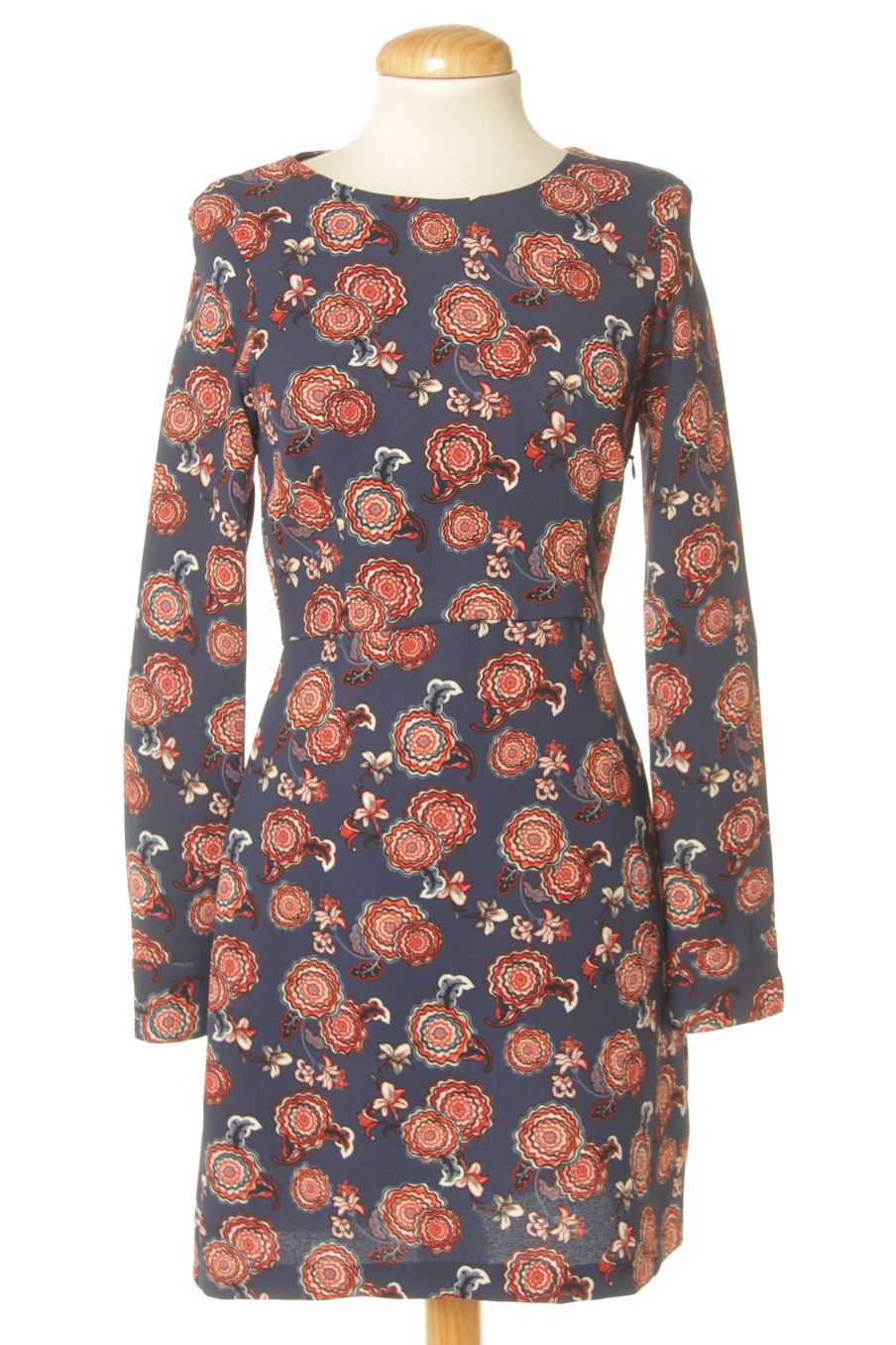 Vestido casual de Zara de la talla S, de color estampado