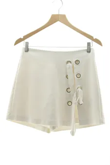 Pantaloni corti 36 Stradivarius, foto 1 di 2