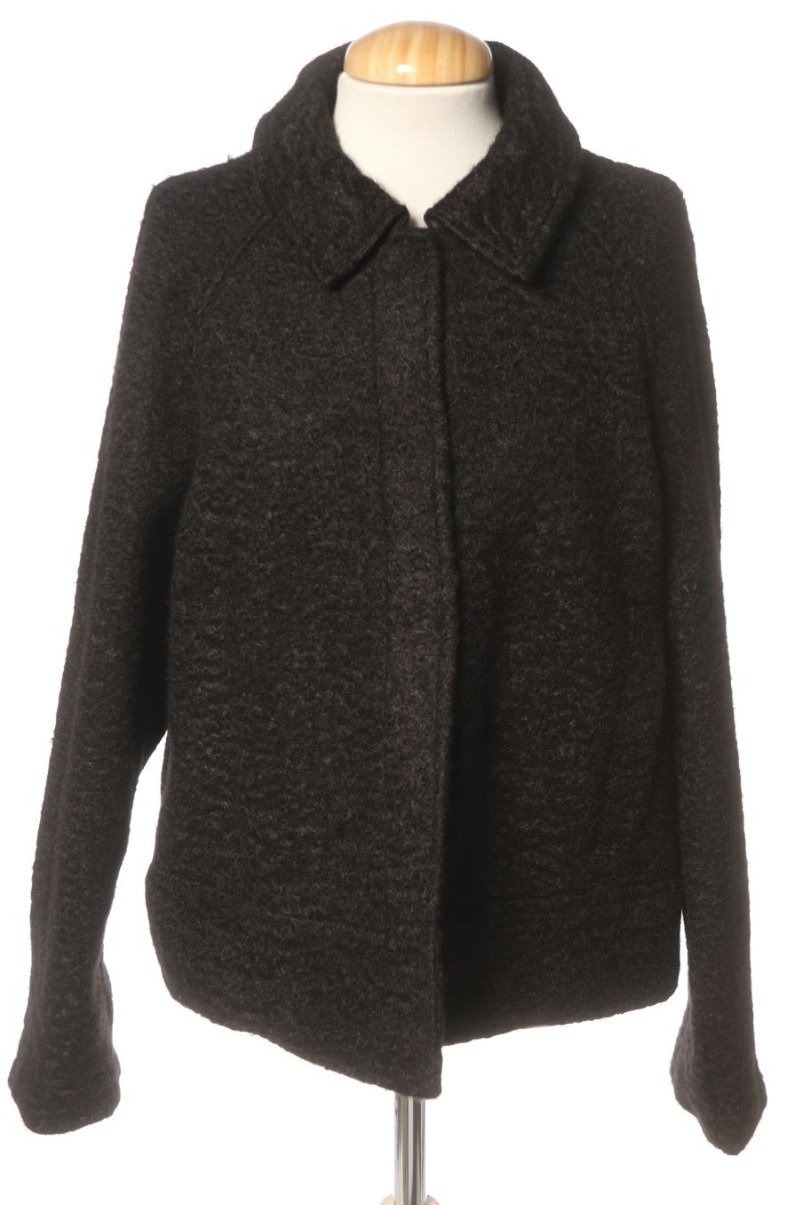 Cazadora de Vero moda de la talla M, de color negro