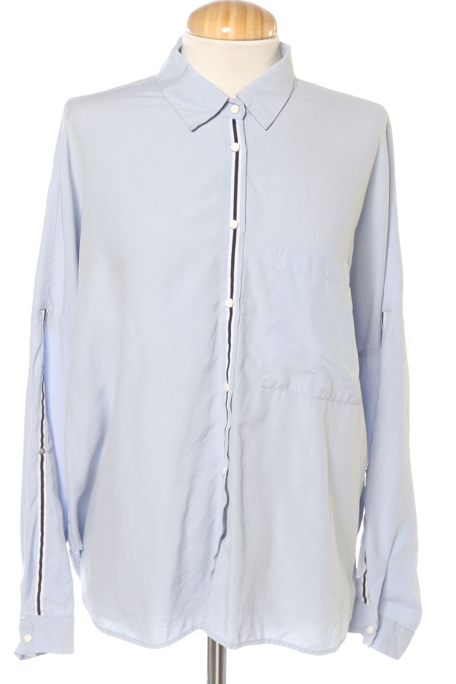 Chemise Zara de la taille M, de couleur bleu