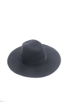 Chapeaux M SUITEBLANCO, photo 1 sur 2
