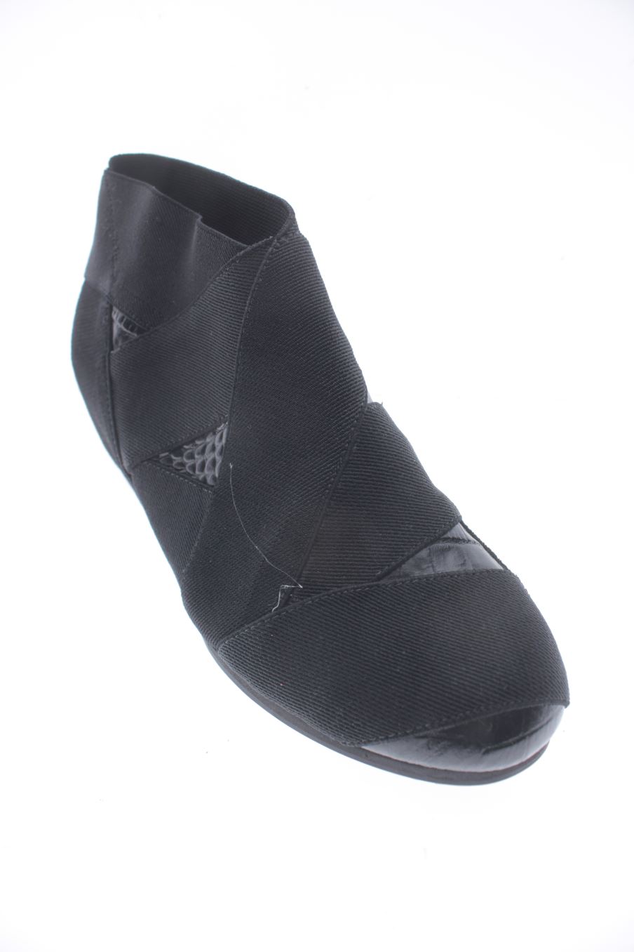 Stiefeletten von United Nude in der Grösse 39, in der Farbe schwarz aus