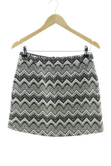 Aufwändiger Rock S Elogy