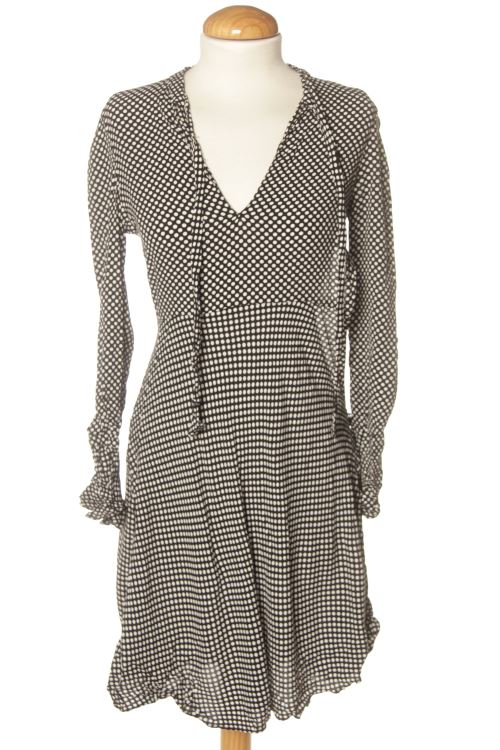 Einfaches Kleid
