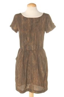 Vestido casual M Stradivarius, foto 1 de 2