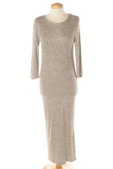 Vestido casual M Stradivarius, foto 1 de 2