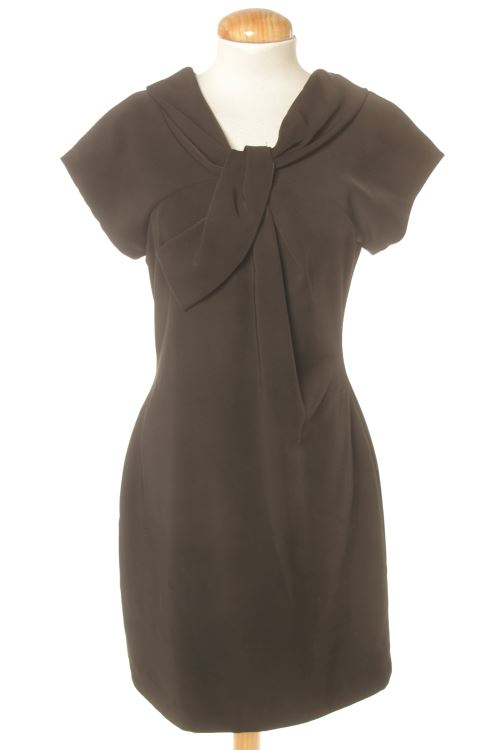 Aufwändiges Kleid