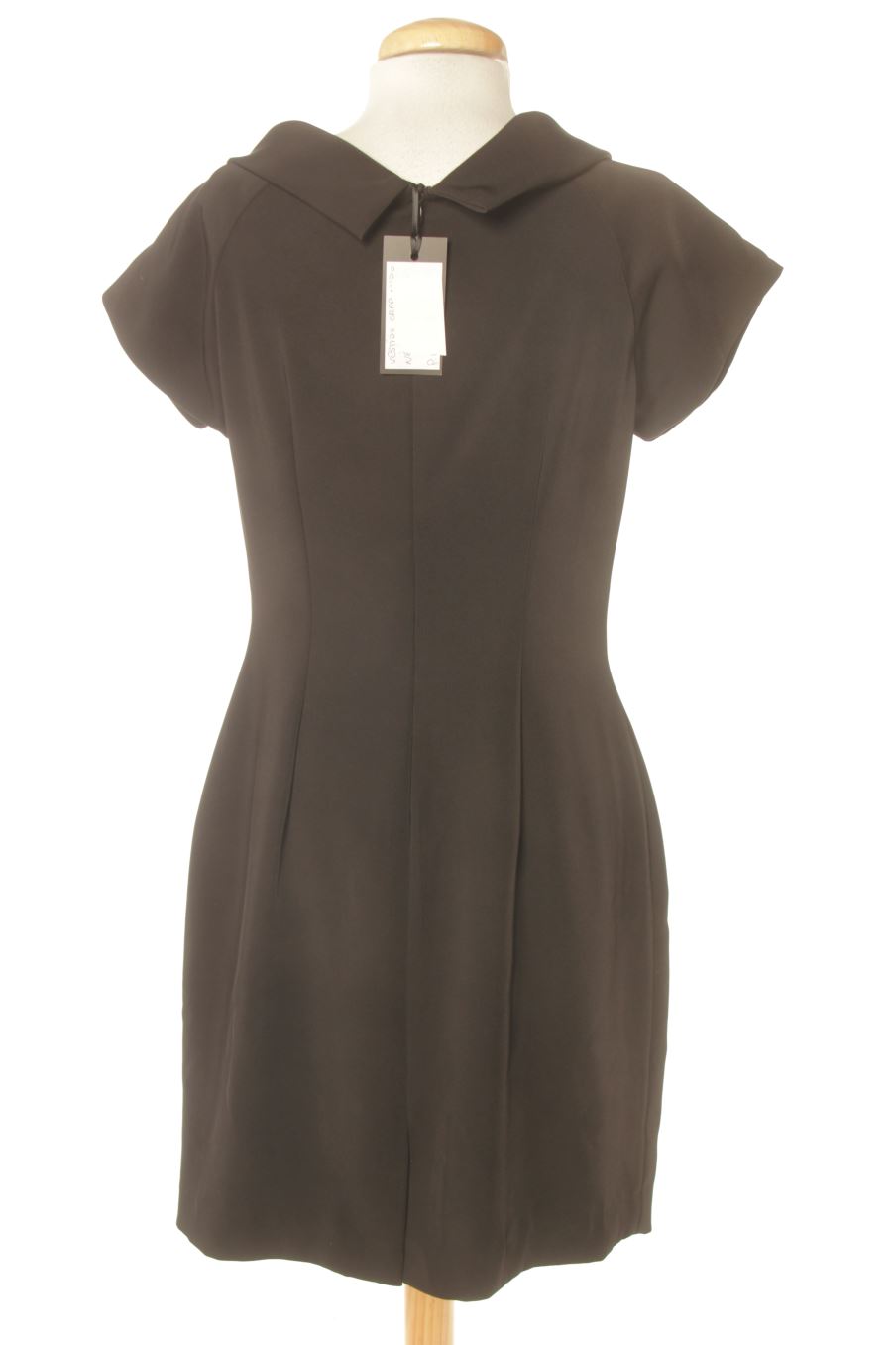 Robe MISURA COSTURA de la taille 42, de couleur noir