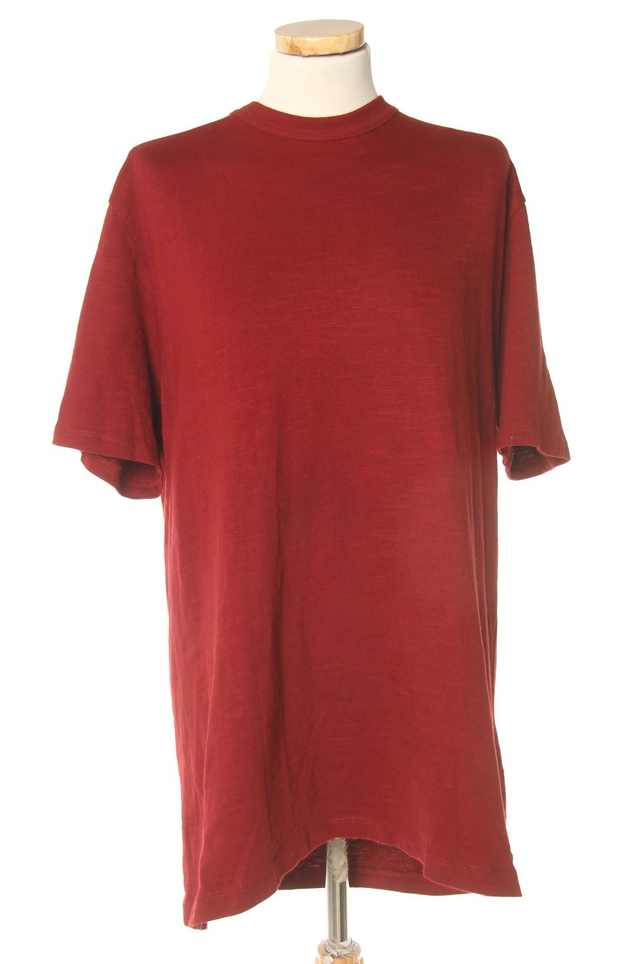T-shirt Pull & Bear de la taille S, de couleur rouge