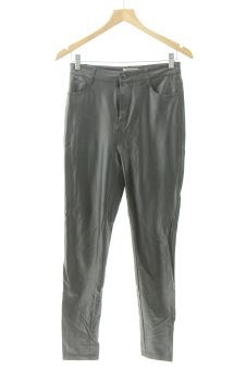 Pantaloni 38 Stradivarius, foto 1 di 2
