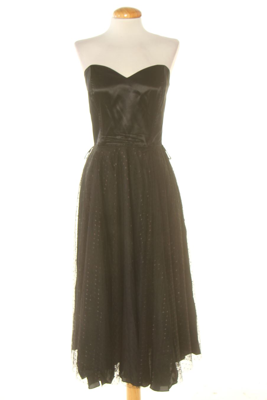 Vestido elegante de BELCHIC de la talla 38, de color negro