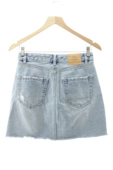 Aufwändiger Rock 36 Stradivarius
