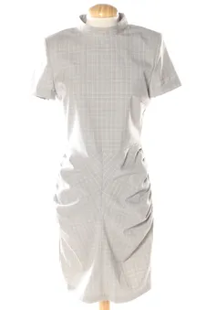 Vestido casual M Zara, foto 1 de 2