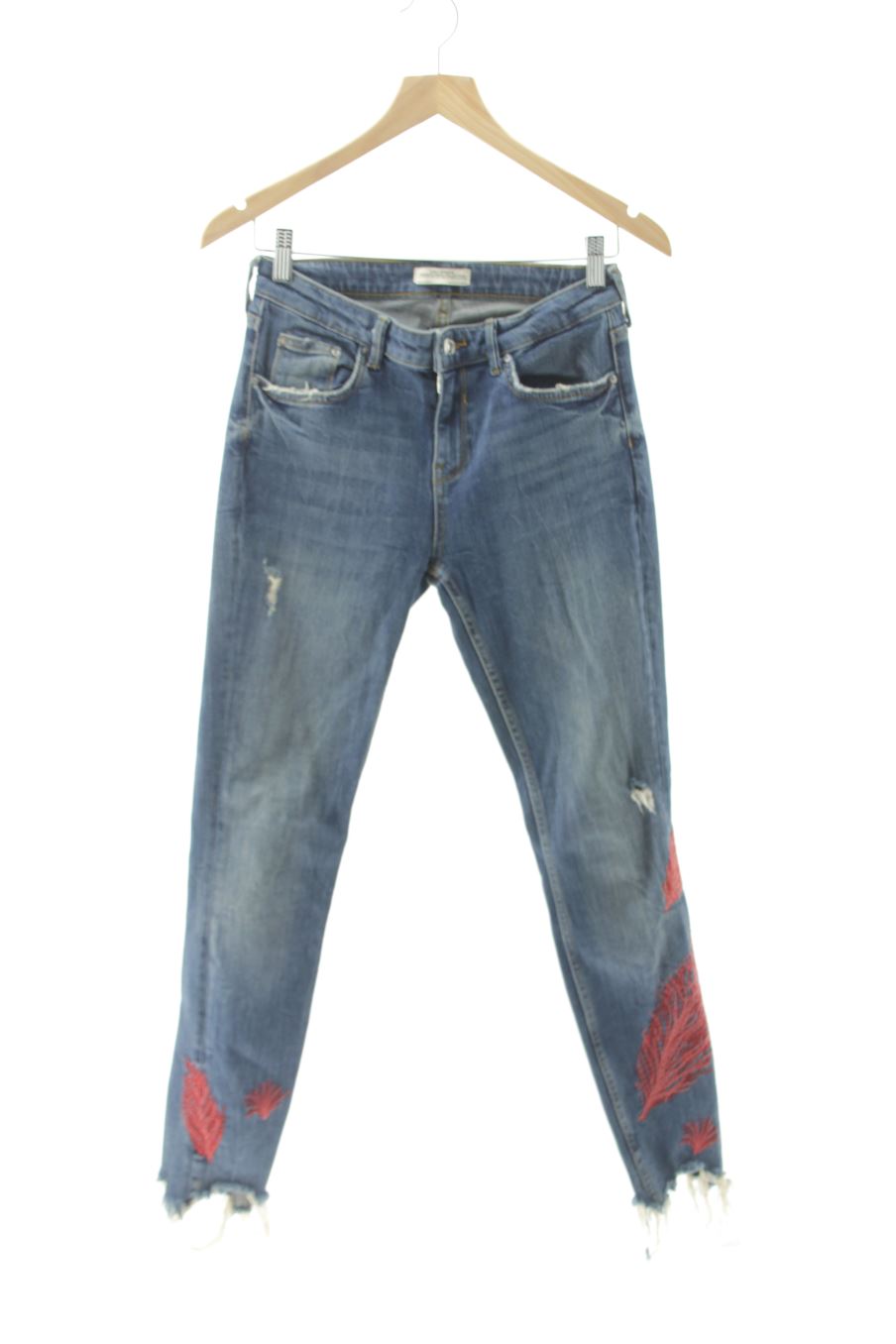 Jeans Zara de la taille 36, de couleur bleu de denim