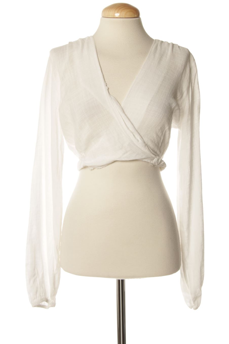 Blouse à manches longues Pull & Bear de la taille M, de couleur blanc