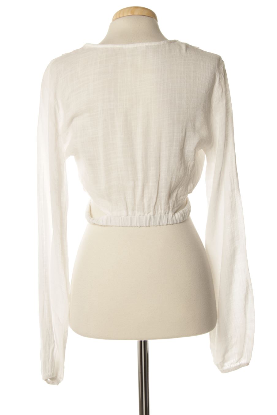 Blouse à manches longues Pull & Bear de la taille M, de couleur blanc
