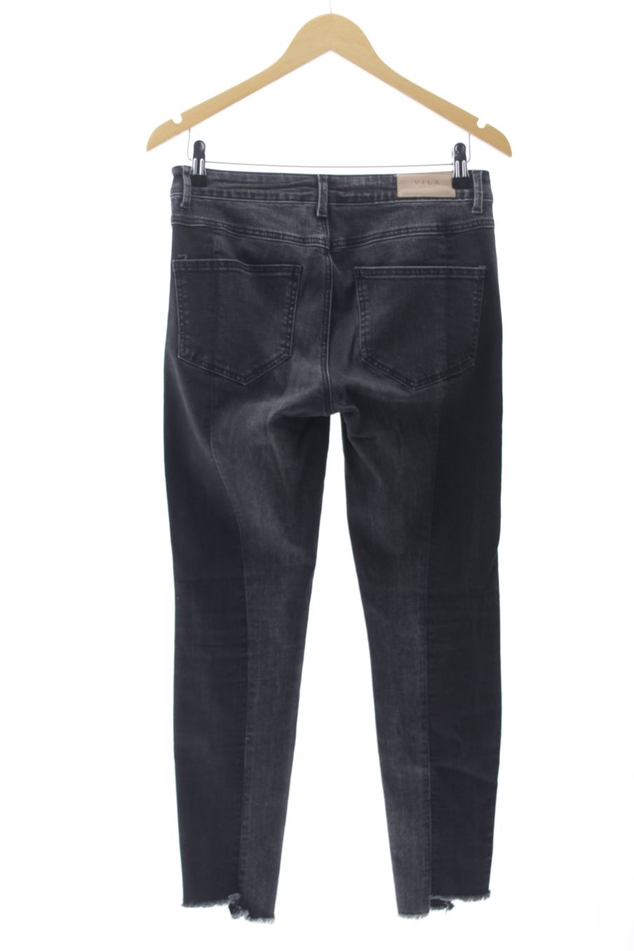 Jeans Vila de la taille 40, de couleur noir de denim