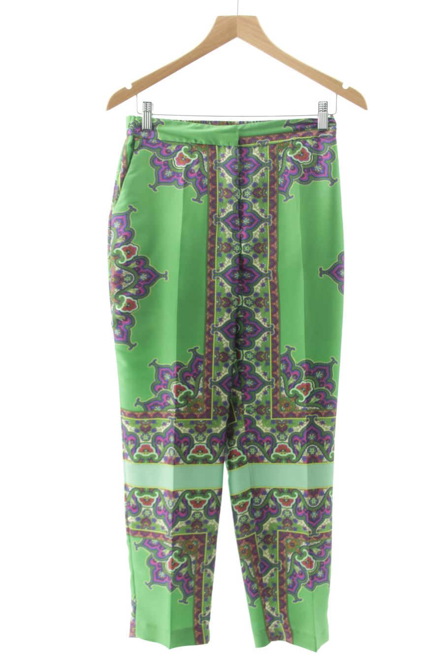 Pantaloni casual de Zara de la talla S, de color verde