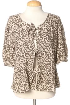 Blusa de manga corta XL Stradivarius, foto 1 de 2