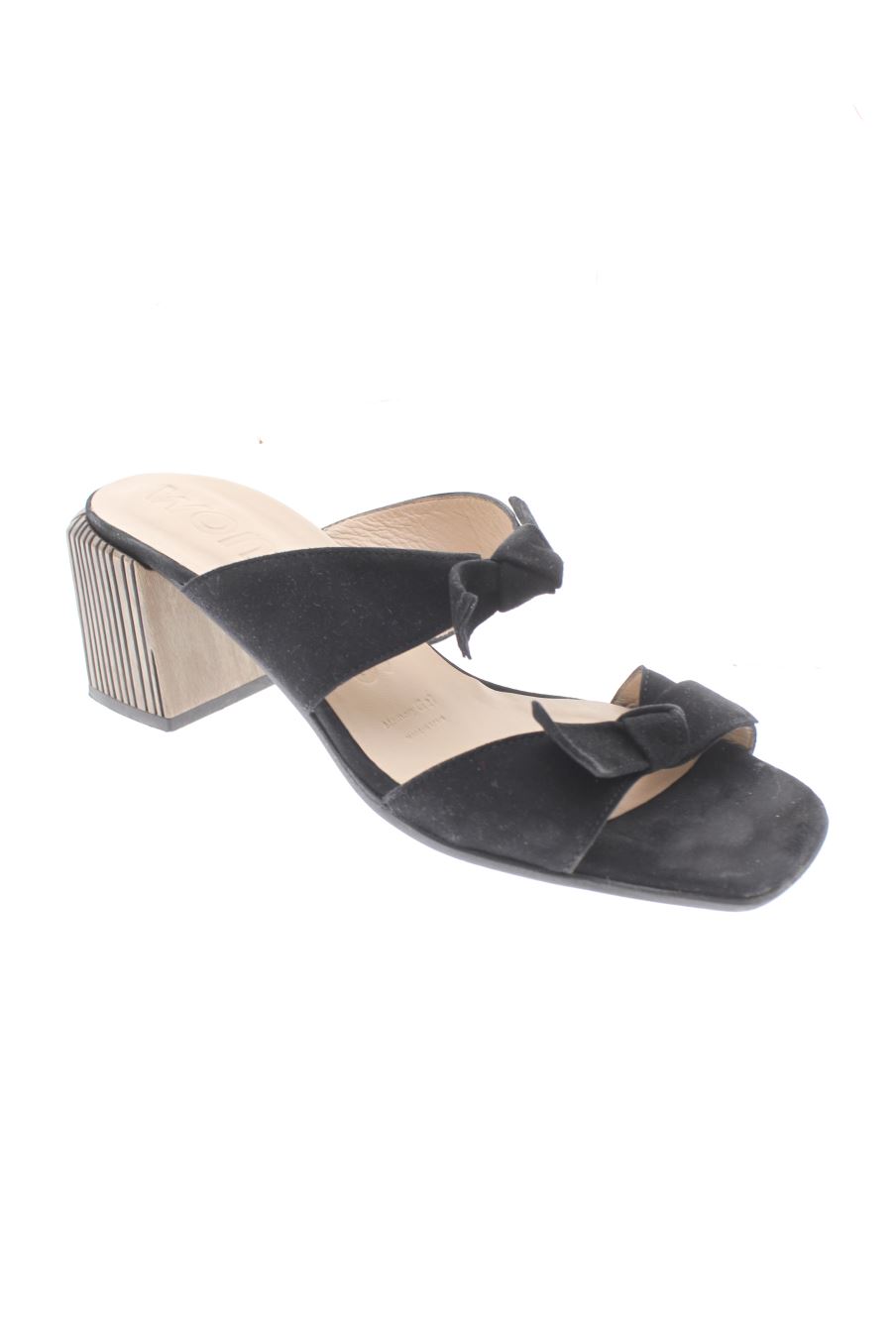 Sandalias tacon de Wonders de la talla 41, de color negro de