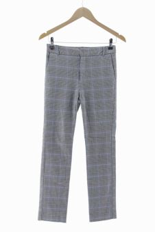 Pantaloni 36 Stradivarius, foto 1 di 2