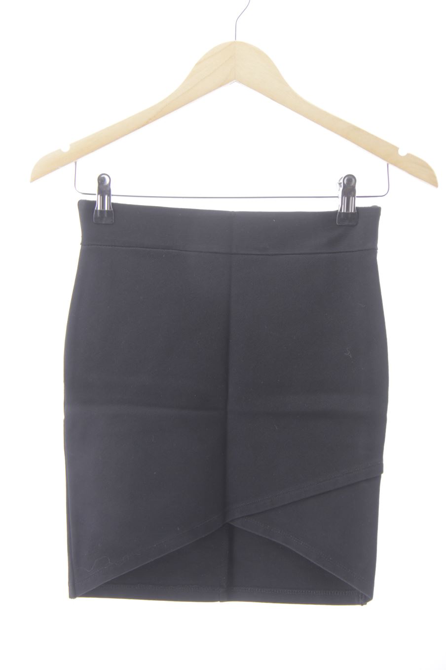 Falda de Stradivarius de la talla S, de color negro